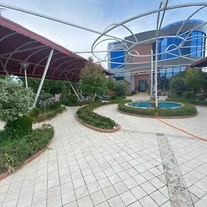 hotel-restaurant-kleo.hotels-in-tirana.com/